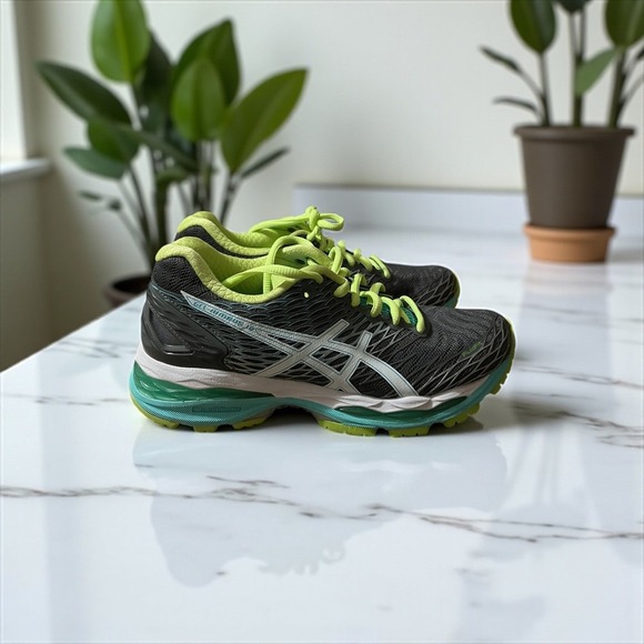 Asics Gel Nimbus 18 Women's Running Shoes Gray Green T650N Size 5 US - Picture 1 of 7